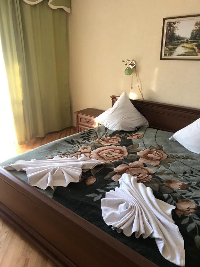 Вілла "Престиж" Lägenhet Truskavets Exteriör bild